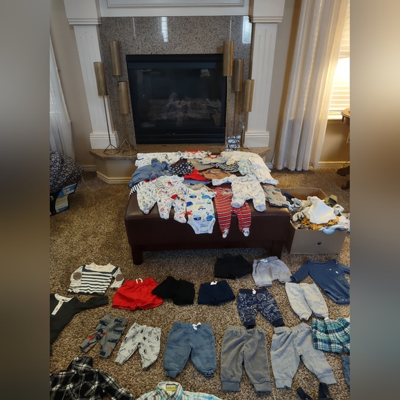 Big bundle of baby boy clothes euc - Picture 7 of 16